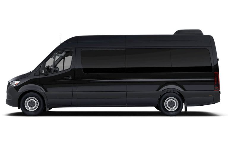 Sprinters and coaches for 15, 25, and 53 seaters, ideal for fleet service